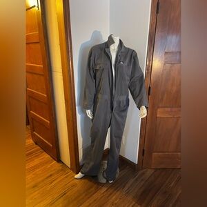 UNISEX OVERALLS! Men's Gray Workwear Jumpsuit